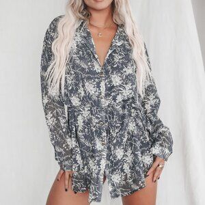 AMAZING LACE Charcoal Floral Romper Size Medium
